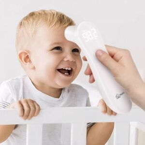 NO TOUCH THERMOMETER FEVER TEMPERATURE INFRARED EAR FOREHEAD AWARD ⭐️ BABY KIDS